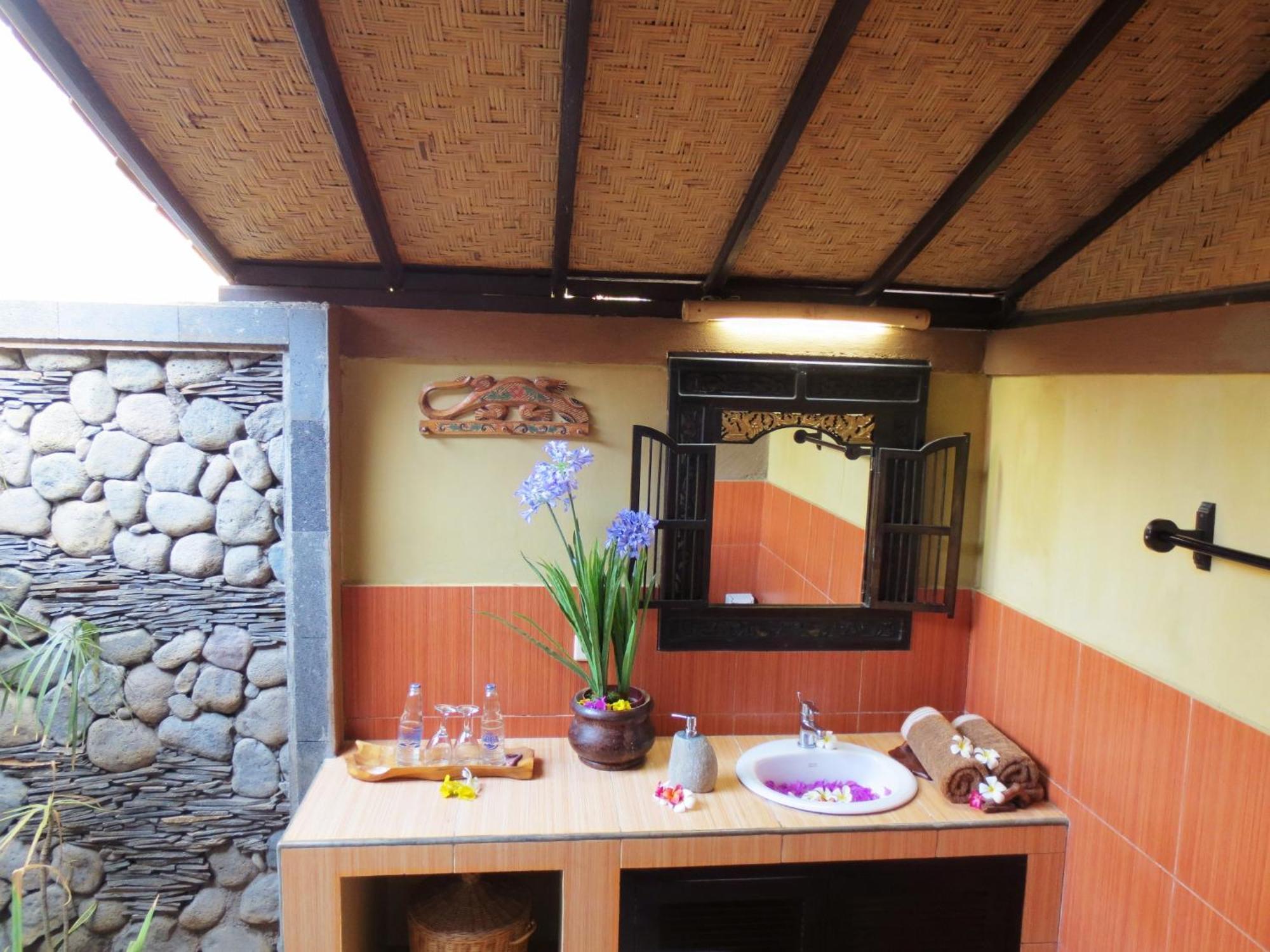 Taruna Boutique Homestay & Spa Pemuteran Exterior foto